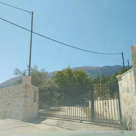 With Pool In Tzanata Kefalonia Σπίτι διακοπών Dhimisianáta